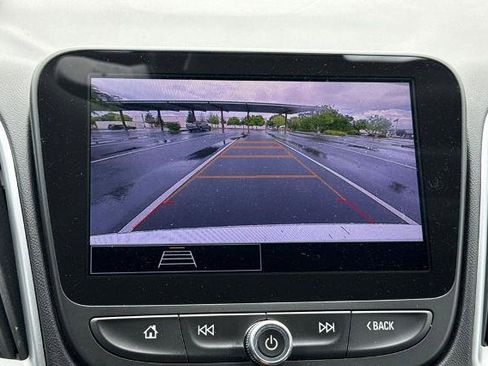 Used 2023 Chevrolet Malibu LT FWD image 27