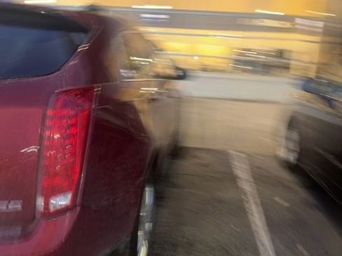 Used 2013 Cadillac SRX Luxury w/ Driver Awareness Package image 7