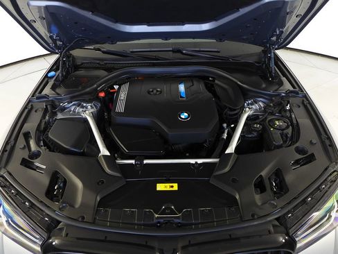 Certified 2023 BMW 530e 530e iPerformance w/ M Sport Package image 6