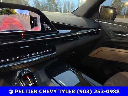 Used 2023 Cadillac Escalade Sport w/ Touring Package image 17