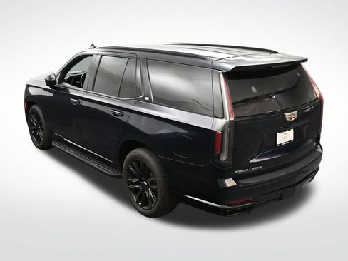 Used 2021 Cadillac Escalade Sport w/ Driver Assist Tech Package AWD/4WD image 18