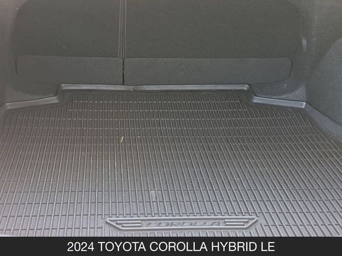 Used 2024 Toyota Corolla LE FWD image 23