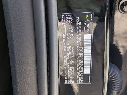 Used 2023 Volvo C40 P8 Recharge Plus w/ Protection Package Premier AWD/4WD image 31