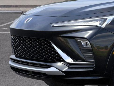 New 2025 Buick Envista Avenir image 13