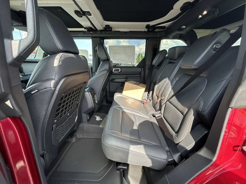 New 2026 Ford Bronco Badlands AWD/4WD image 27