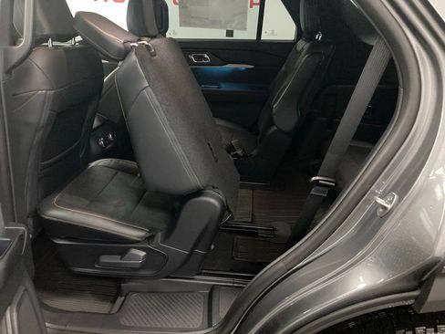 New 2026 Ford Explorer Tremor w/ Tremor Convenience Package AWD/4WD image 34