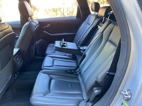 Used 2019 Audi Q7 3.0T Premium w/ Convenience Package AWD/4WD image 47