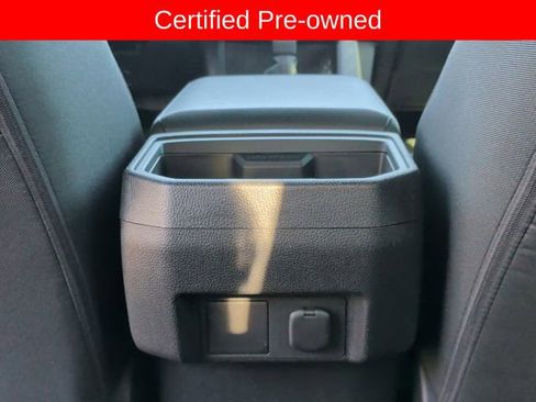 Used 2025 Toyota Tacoma SR5 AWD/4WD image 27