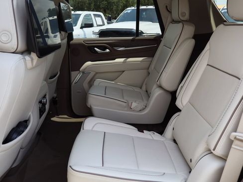 Certified 2024 GMC Yukon Denali w/ Advanced Technology Package AWD/4WD image 29