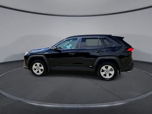 Used 2020 Toyota RAV4 XLE w/ Convenience Package AWD/4WD image 5