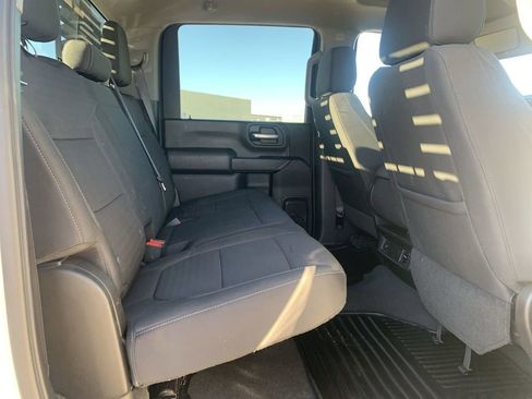 Used 2023 Chevrolet Silverado 3500 LT image 25