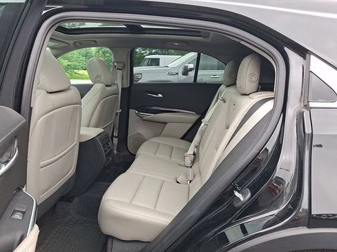 Certified 2023 Cadillac XT4 Luxury w/ Cold Weather Package AWD/4WD image 23