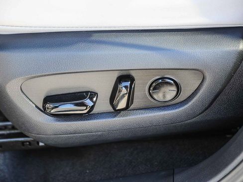 Used 2023 Lexus RX 350 w/ Accessory Package (Z1) image 19