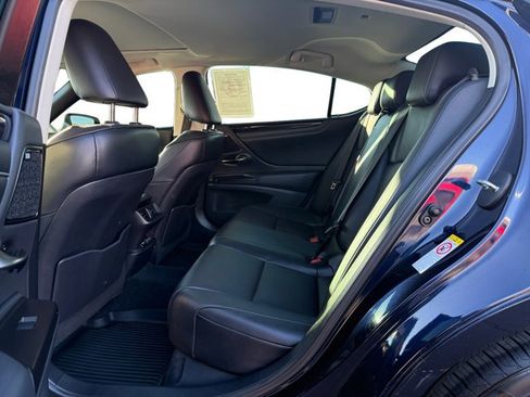 Used 2019 Lexus ES 350 w/ Luxury Package image 11