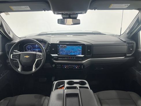 Used 2025 Chevrolet Silverado 2500 LT w/ Convenience Package AWD/4WD image 19