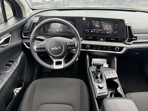 Used 2024 Kia Sportage LX FWD image 14