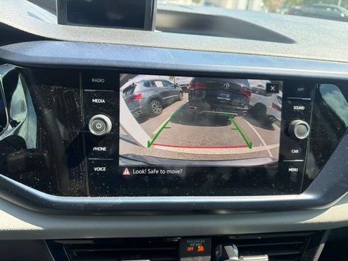 Used 2023 Volkswagen Taos SE FWD image 21