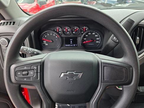 Used 2026 Chevrolet Silverado 1500 Custom Trail Boss w/ LPO, Dark Essentials Package AWD/4WD image 30