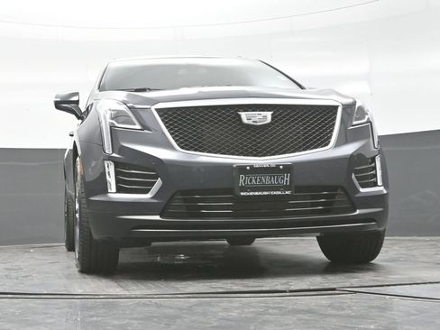 Certified 2022 Cadillac XT5 Sportv w/ LPO, Floor Liner Package AWD/4WD image 19