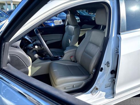 Used 2018 Acura ILX w/ Special Edition Package FWD image 21