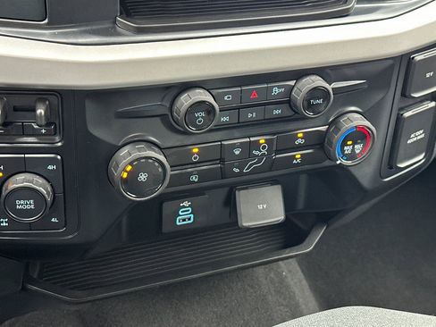 New 2025 Ford F250 XLT w/ 360-Degree Camera Package image 19