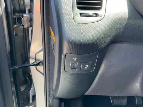 Used 2013 Kia Soul FWD image 8