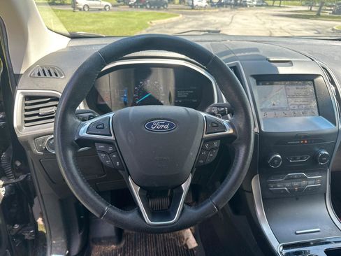 Certified 2019 Ford Edge SEL w/ Equipment Group 201A AWD/4WD image 16