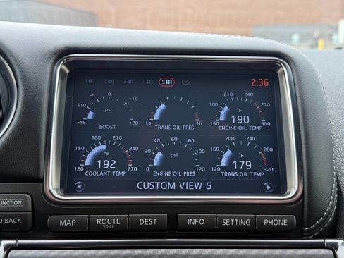 Used 2015 Nissan GT-R Black Edition image 27