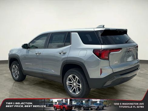 New 2026 GMC Terrain Elevation w/ Technology Package II FWD image 3