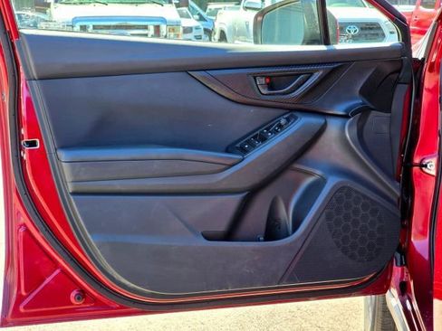 Used 2018 Subaru Crosstrek 2.0i Premium AWD/4WD image 25