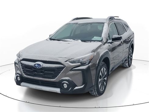 Used 2024 Subaru Outback Limited image 2