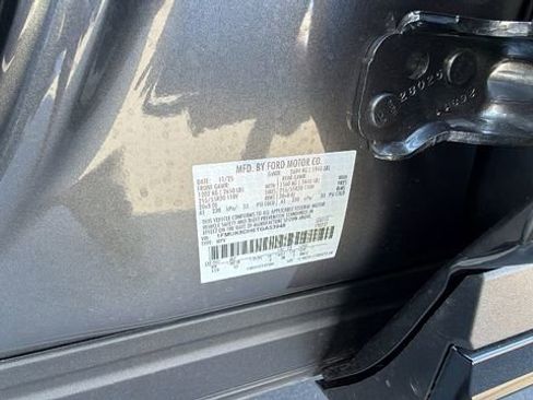 New 2026 Ford Explorer Active w/ Active Comfort Package image 33