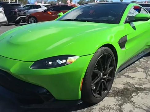 Used 2019 Aston Martin V8 Vantage Coupe image 1
