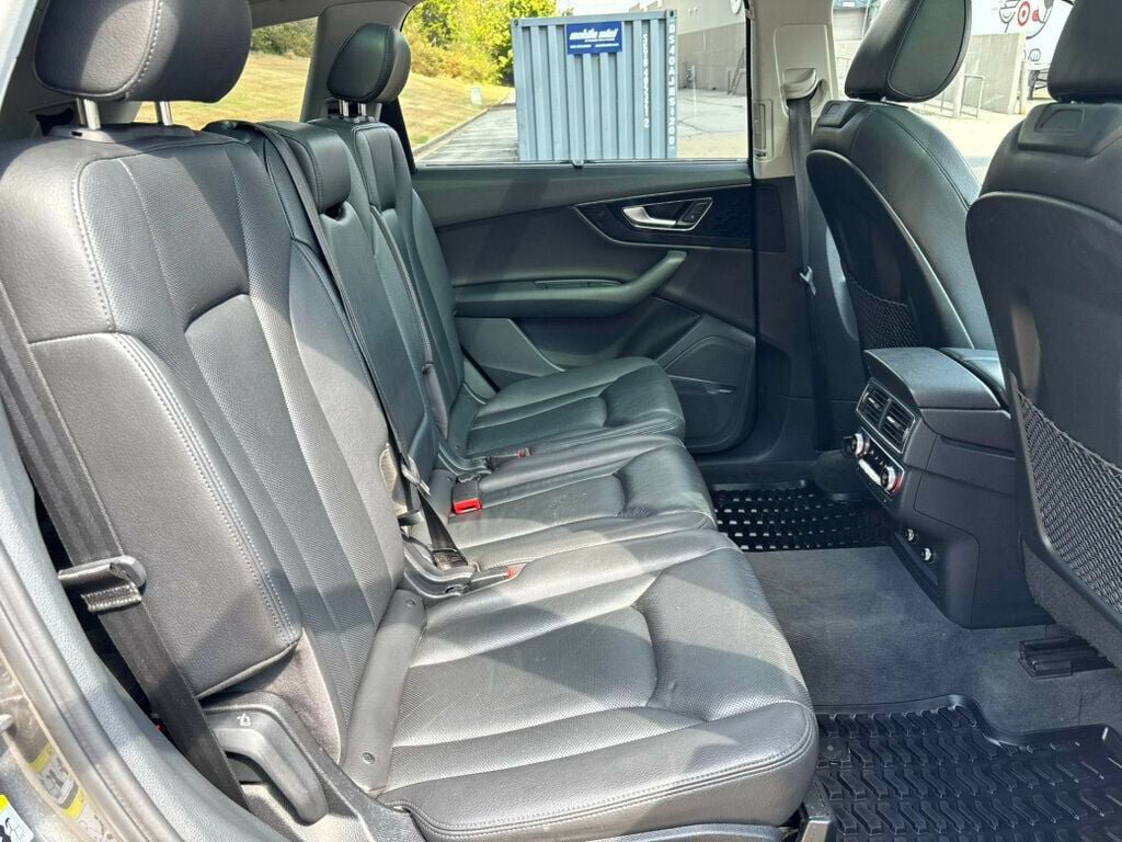 Used 2019 Audi Q7 3.0T Prestige w/ Prestige Package AWD/4WD image 20