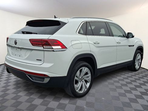 Used 2021 Volkswagen Atlas Cross Sport SEL image 4