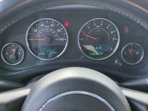 Used 2016 Jeep Wrangler Unlimited Sport w/ Quick Order Package 24S AWD/4WD image 18