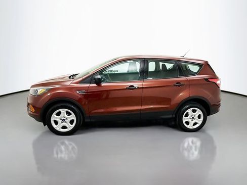 Used 2018 Ford Escape S image 4