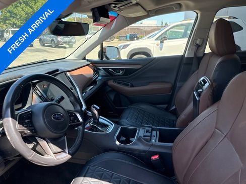Used 2022 Subaru Outback Touring XT AWD/4WD image 3