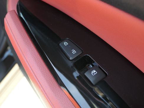 Used 2023 Kia Sportage SX Prestige image 27