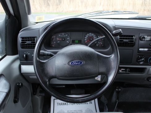 Used 2005 Ford F250 XLT image 20