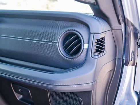 Used 2024 Jeep Wrangler Unlimited Rubicon 4xe image 18