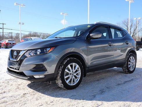 Used 2021 Nissan Rogue Sport SV w/ Technology Package image 8