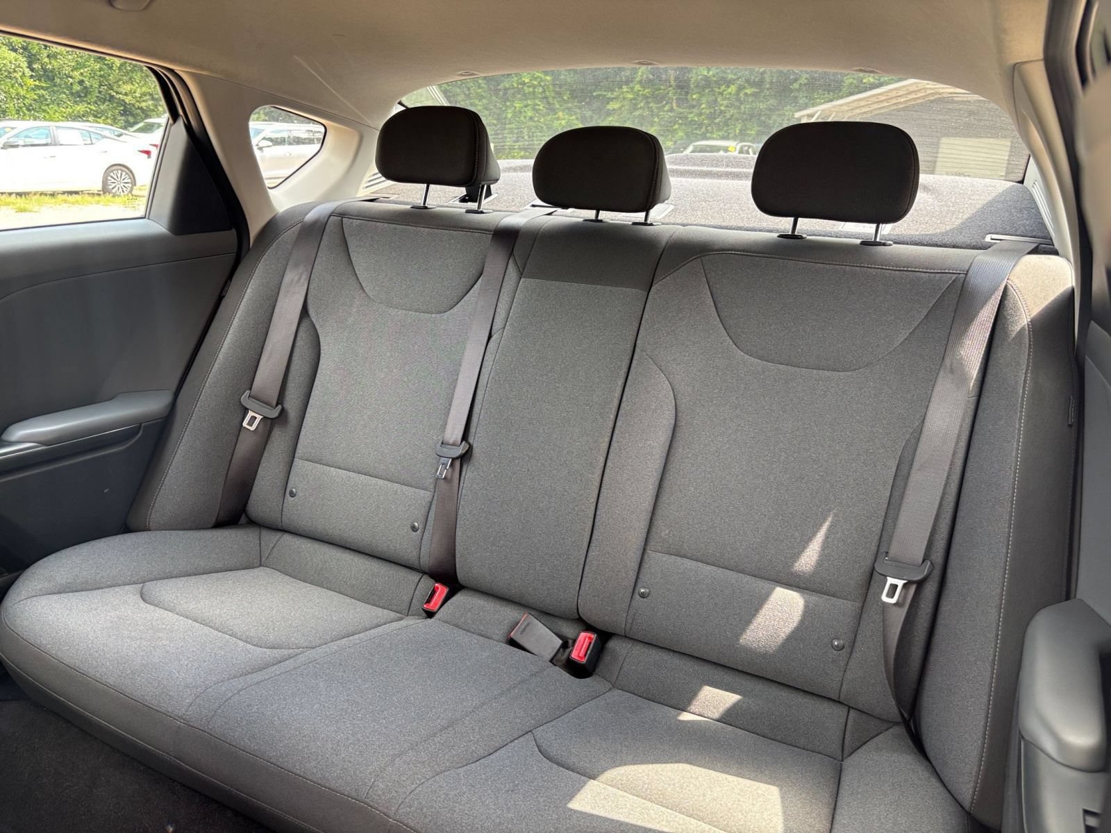 Used 2025 Kia K4 FWD image 40