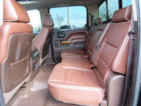 Used 2015 Chevrolet Silverado 2500 High Country w/ Duramax Plus Package image 37