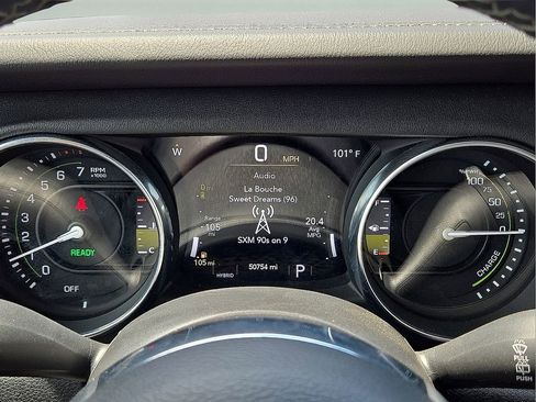 Used 2023 Jeep Wrangler Unlimited Sahara image 25