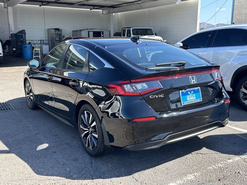Certified 2024 Honda Civic EX-L image 8