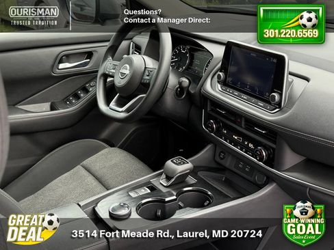 Used 2024 Nissan Rogue SV AWD/4WD image 9