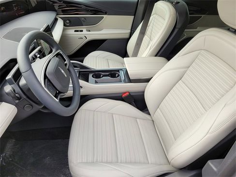 New 2026 Lincoln Nautilus Reserve image 15