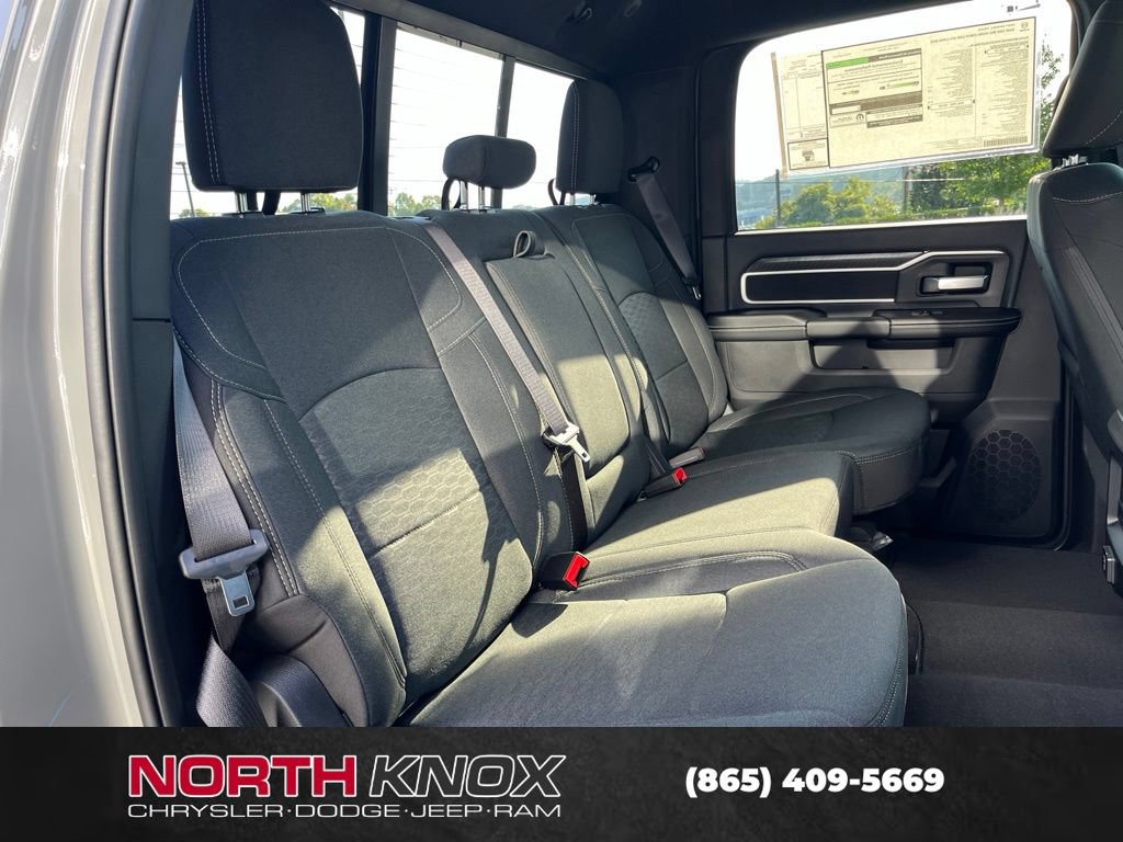 New 2027 RAM 3500 Big Horn AWD/4WD image 25