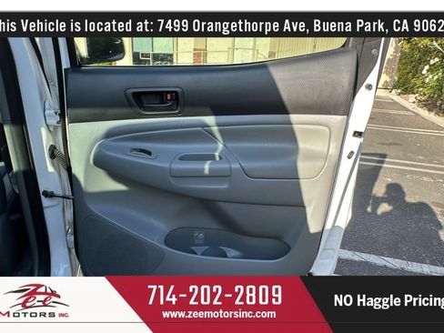 Used 2007 Toyota Tacoma PreRunner RWD image 38
